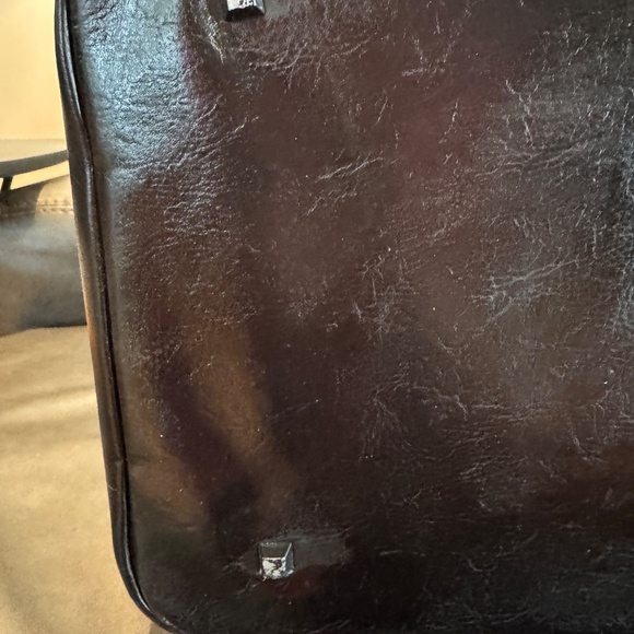 BÉIS The Weekender bag in Black - Picture 10 of 15